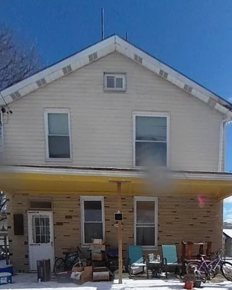 Primary Photo - 228 Homestead St