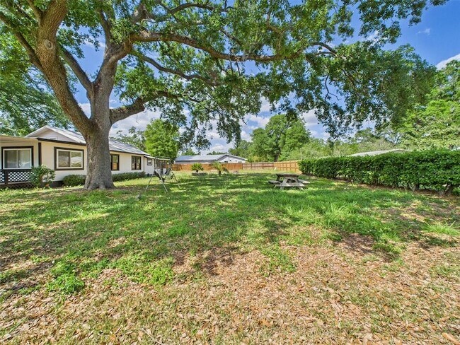 Building Photo - 348 Gordon Ave