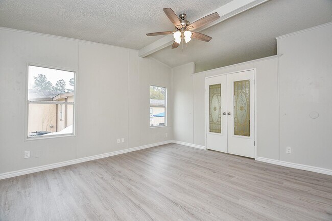 Building Photo - 12754 Roy Harris Loop