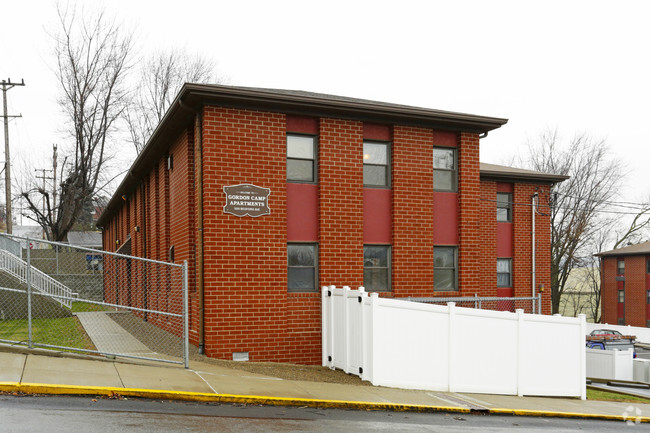 Building Photo - Gordon Camp Apartments
