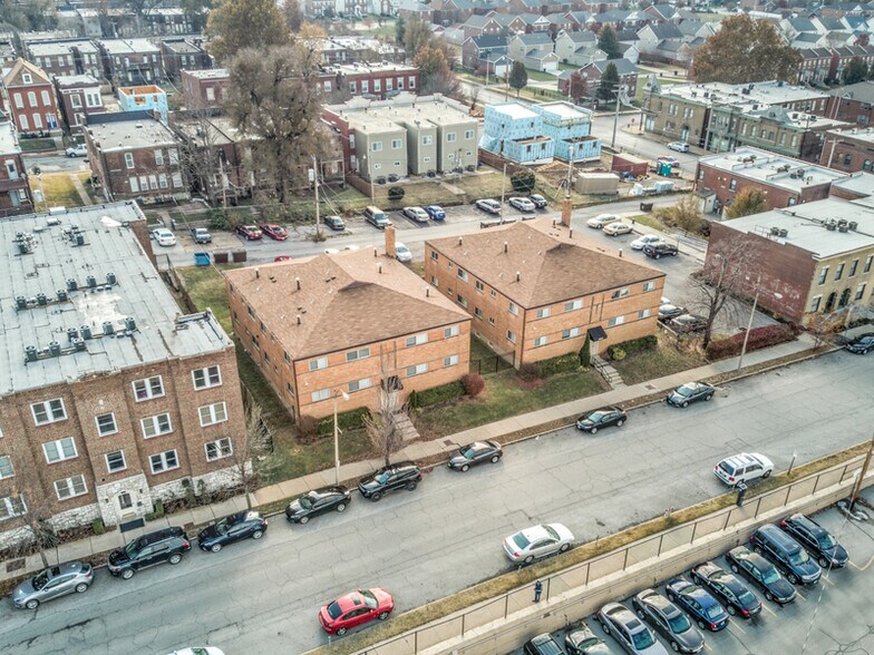 Primary Photo - 3844 Park Ave