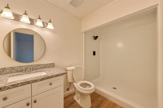 Building Photo - 4819 Porter Ridge Dr