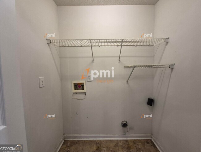 Building Photo - 3705 Wavetree Overlook NW