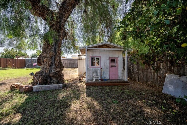 Building Photo - 13616 Hermes St