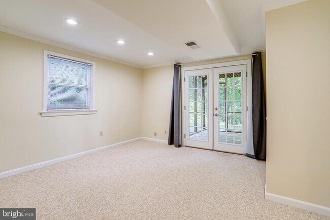 Building Photo - 7321 Reddfield Ct