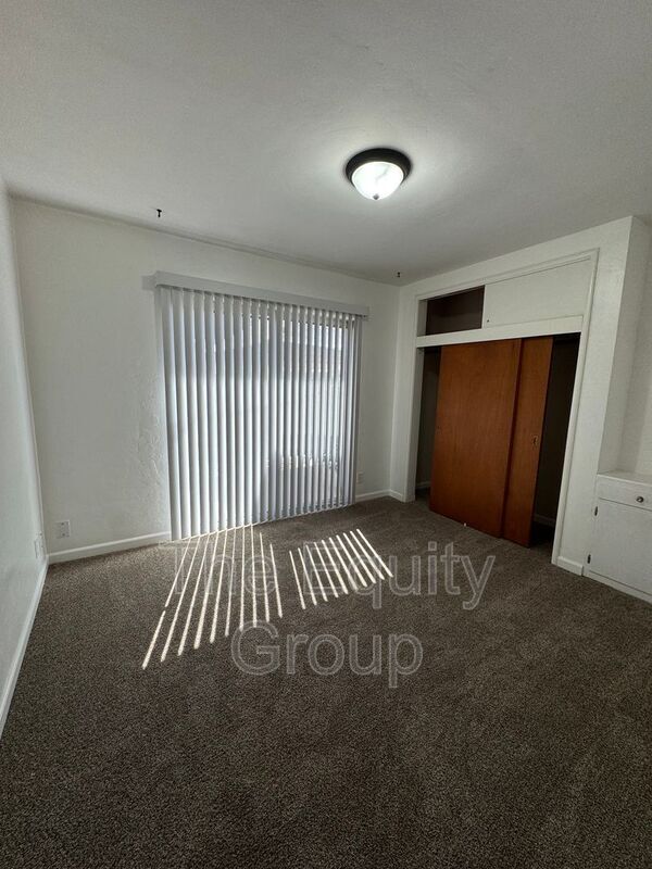 Building Photo - 2710 E Westcott Ave
