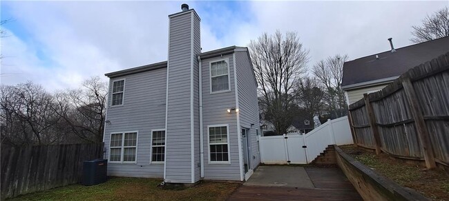 Building Photo - 2395 Lexington Ln