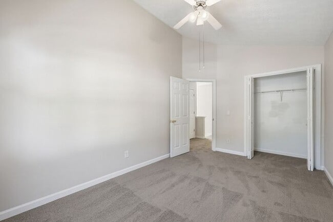 Building Photo - 1442 Parkside Club Dr NW