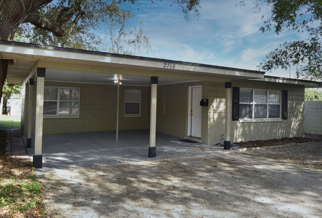 Building Photo - Updated, 3 Bedroom/2 Bathroom, Winter Park...