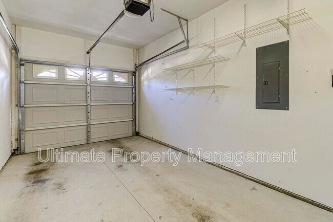 Building Photo - 5006 Carleton Dr