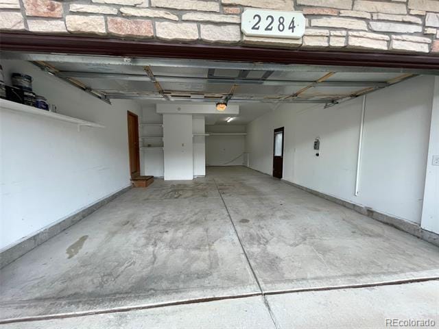 Building Photo - 2284 Dogwood Cir