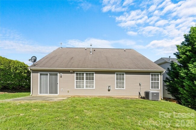 Building Photo - 1459 Moss Creek Dr