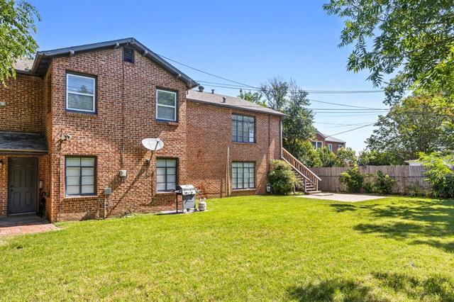 Building Photo - 3607 Shelby Dr