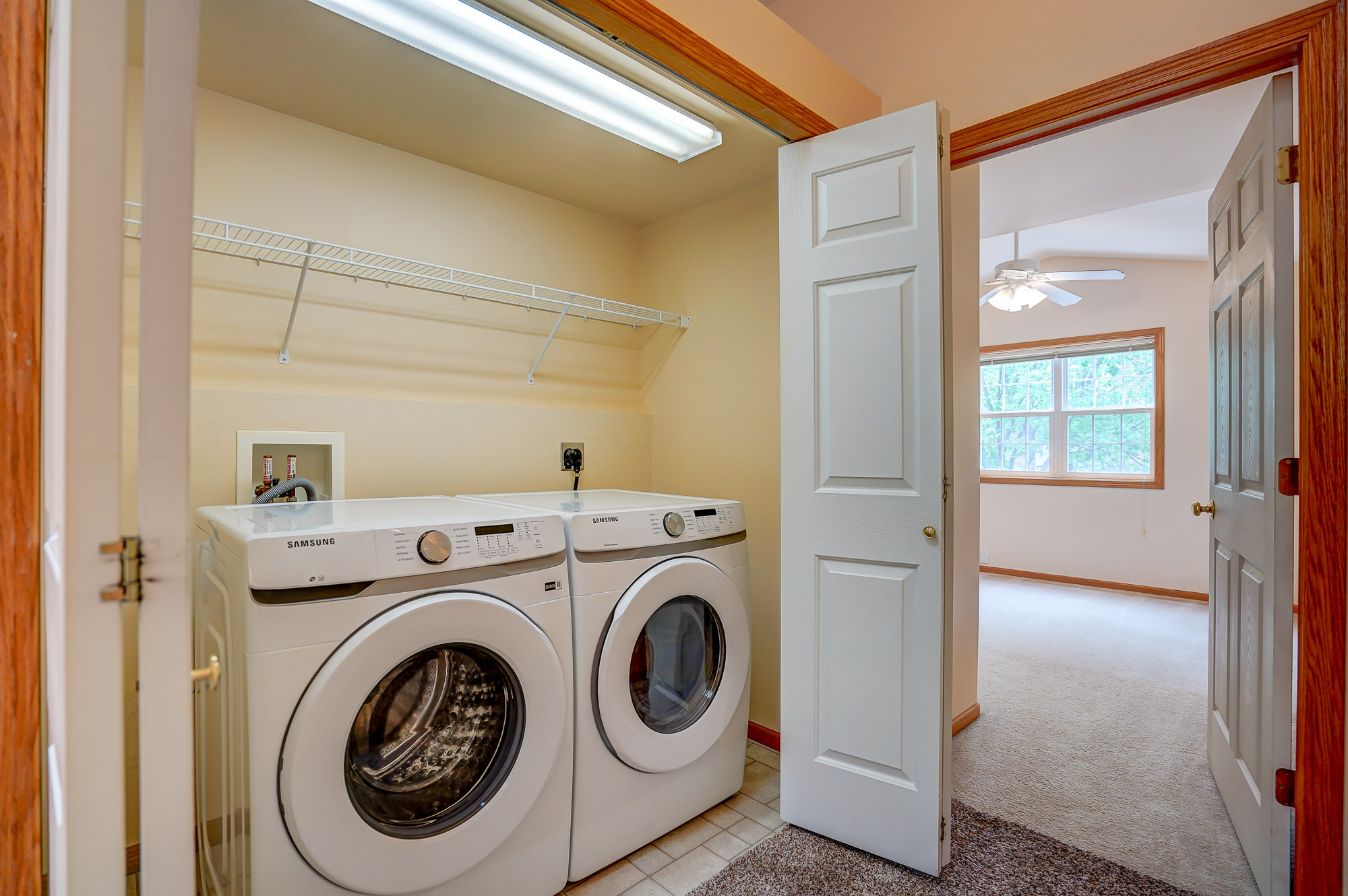 Building Photo - 1813 Carns Dr