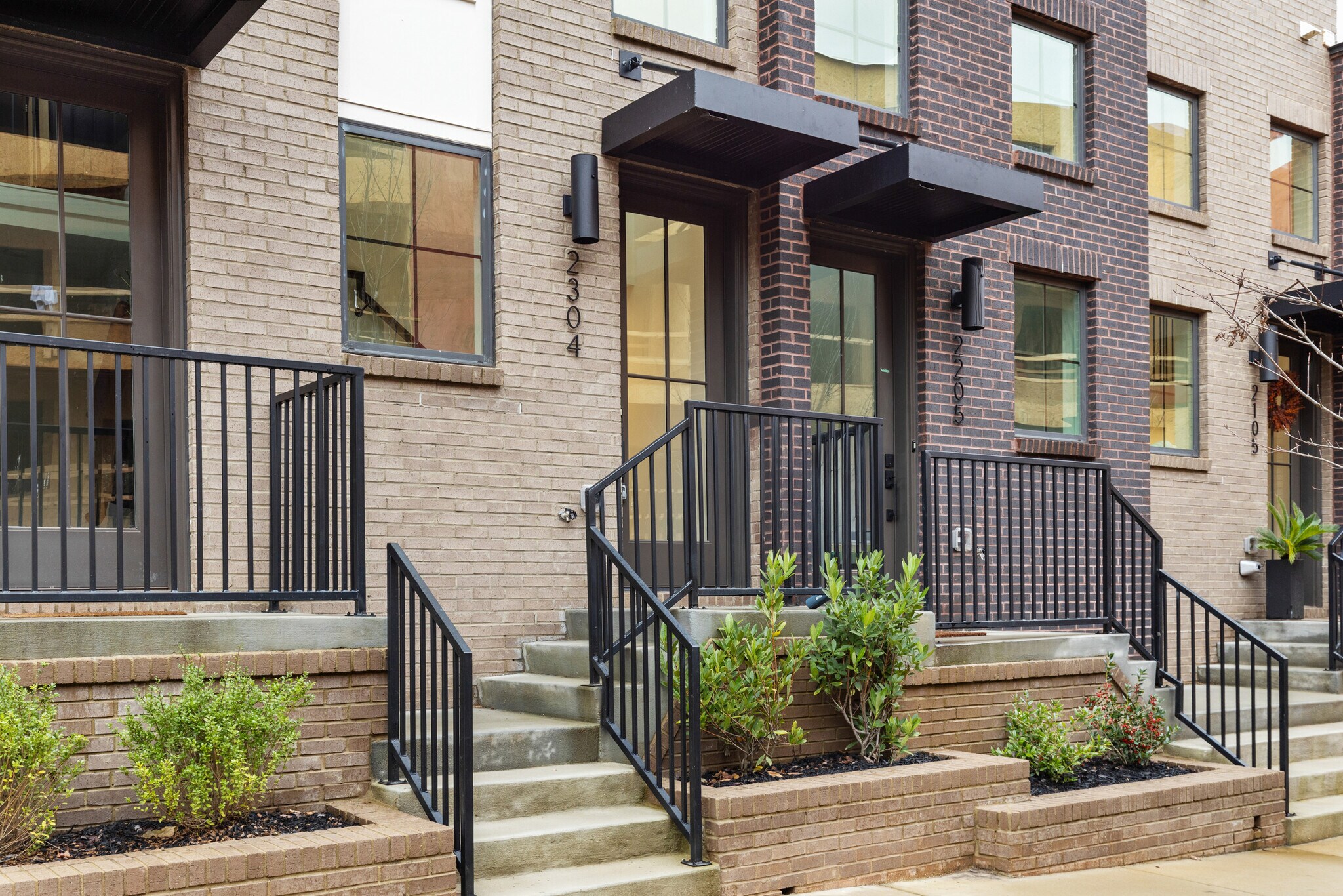 Building Photo - 201 New St