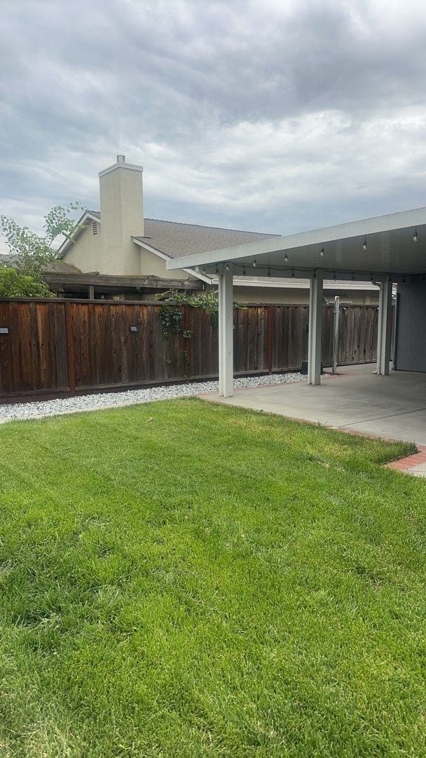 Building Photo - 1740 Gateway Dr