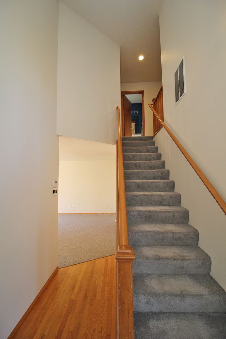 Building Photo - 9614 SW 54th Ave