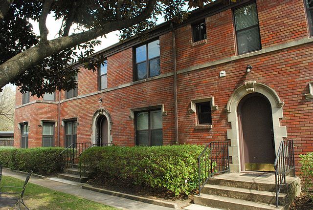 Building Photo - 2038 North Blvd