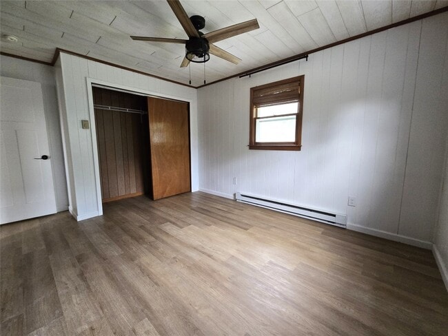 Building Photo - 118 Milton Ln