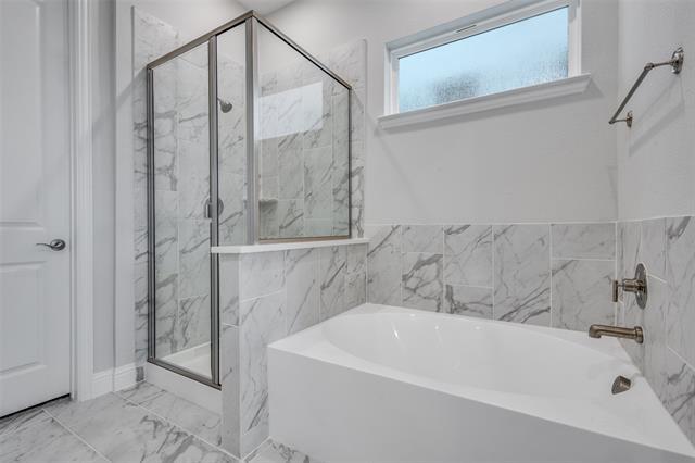 Building Photo - 11764 Chartwell Ct