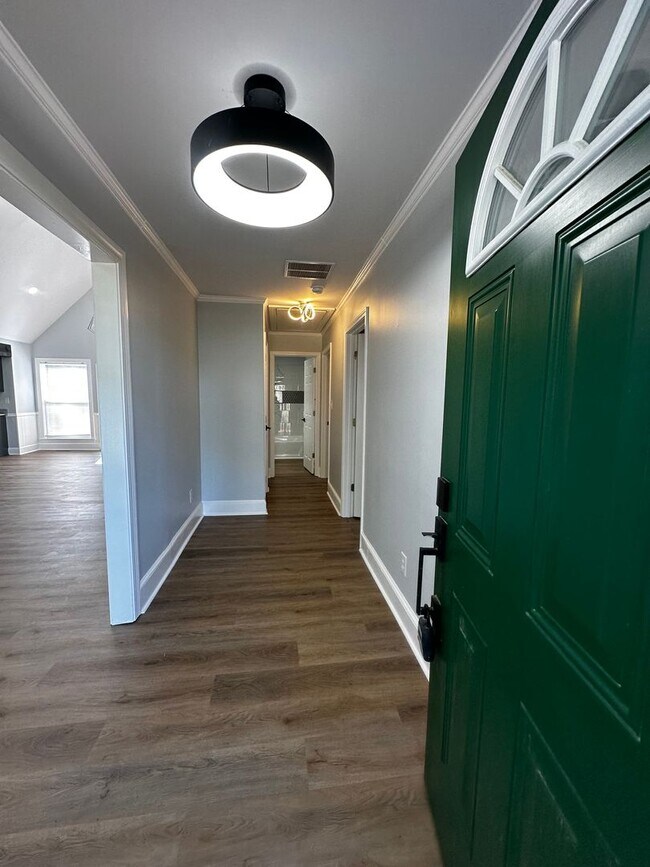 Building Photo - RENTAL HOME 4BD/3BTH