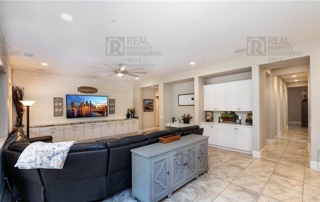 Building Photo - 32176 Golden Eye Dr