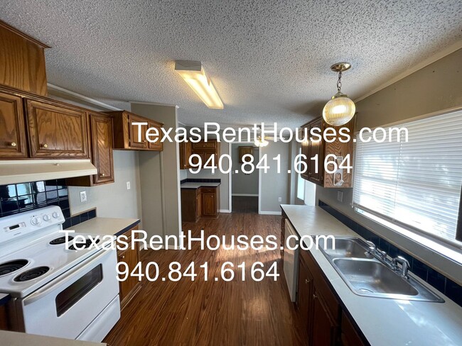 Building Photo - 820016.13