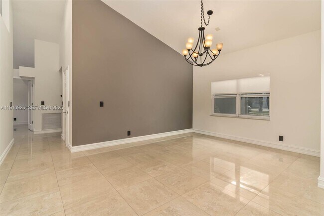 Building Photo - 1222 Manor Ct