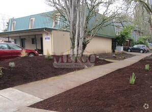 Building Photo - 14401
