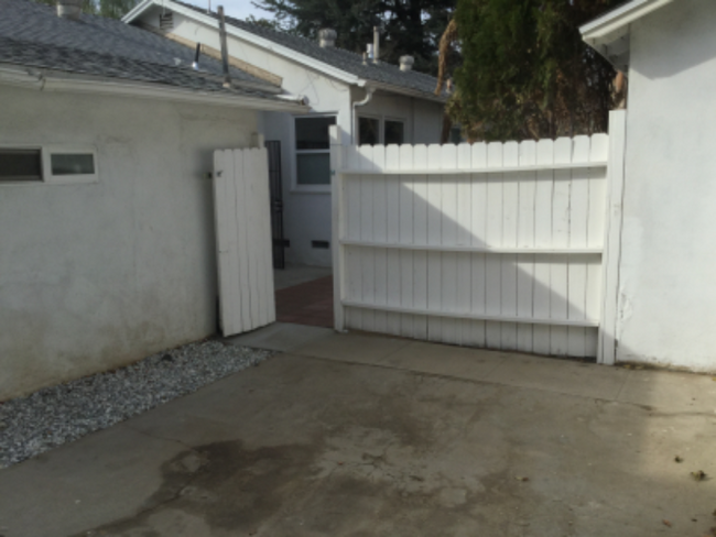 Building Photo - 20957 Community St
