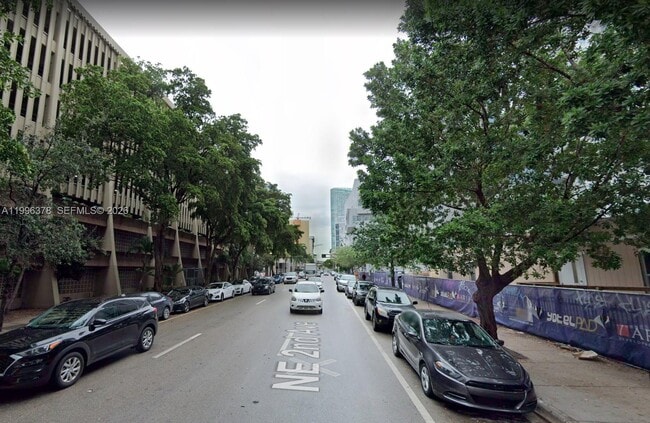 Building Photo - 133 NE 2nd Ave