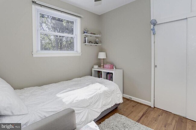 Building Photo - 6408 Tisdale Terrace