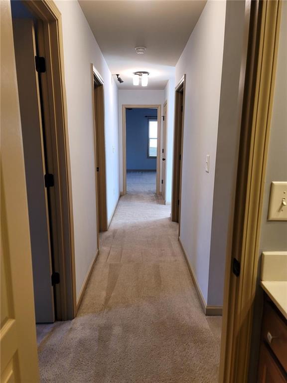 Building Photo - 3208 Sag Harbor Ct NE