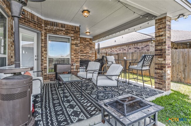 Building Photo - 5107 La Piedra Ln