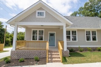 Building Photo - Pick Your Neighbors! Brand-New 3 Bed, 3 Ba...