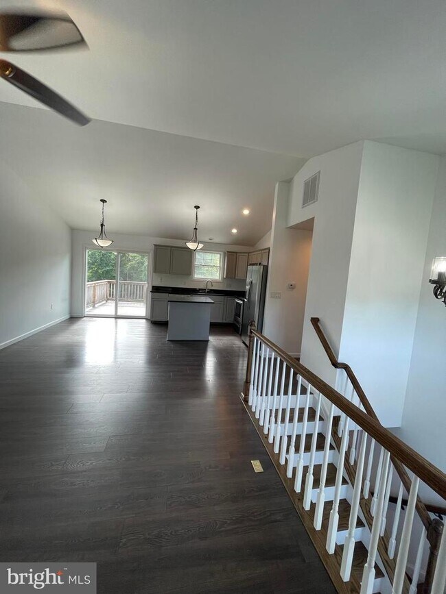 6935 Winchester Ave 6935 Winchester Ave Inwood WV 25428 Apartment