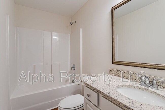 Building Photo - 409 Wards Creek Way