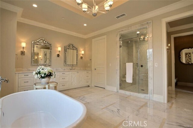 Building Photo - 37 W Longden Ave