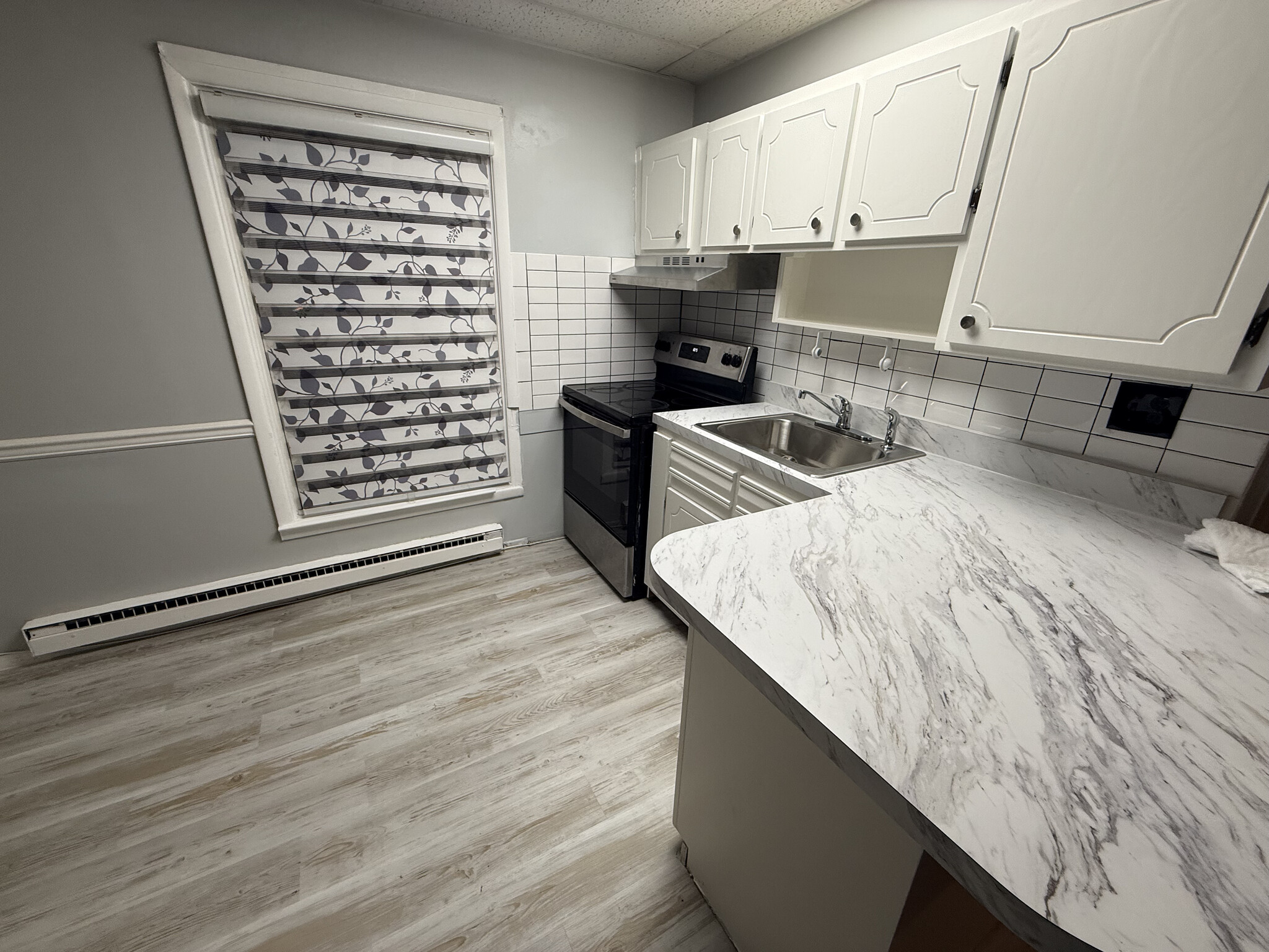 Brand New Kitchen - 368B Summerhill Rd