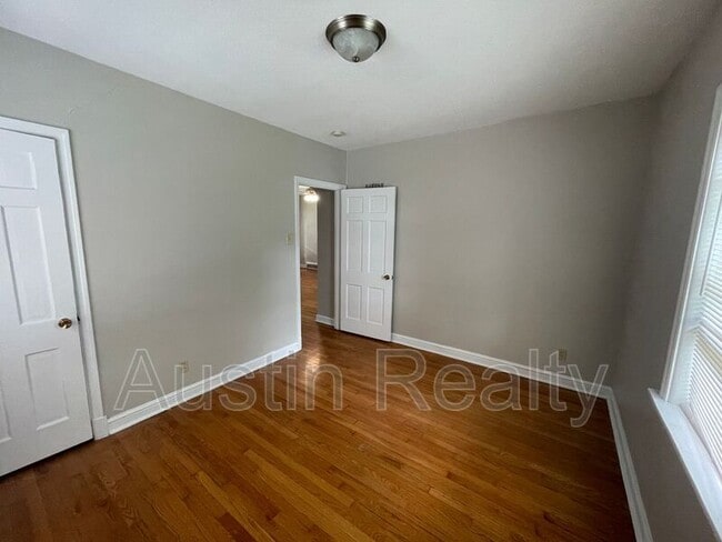 Building Photo - 1135 Brightling Dr