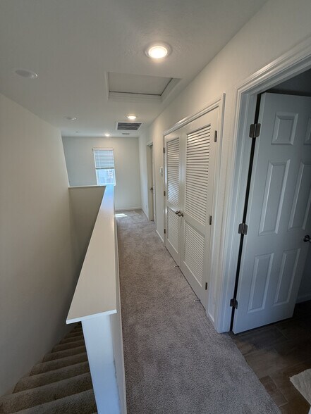 Upstairs Hallway - 6390 E Meritage Dr