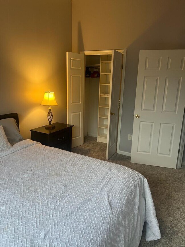 Bedroom 2 - 10835 Vista Gardens Dr