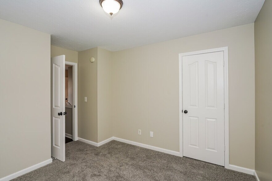 Building Photo - 274 Bill Stewart Blvd