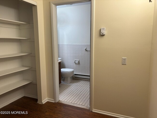 Building Photo - 7A Canton Dr