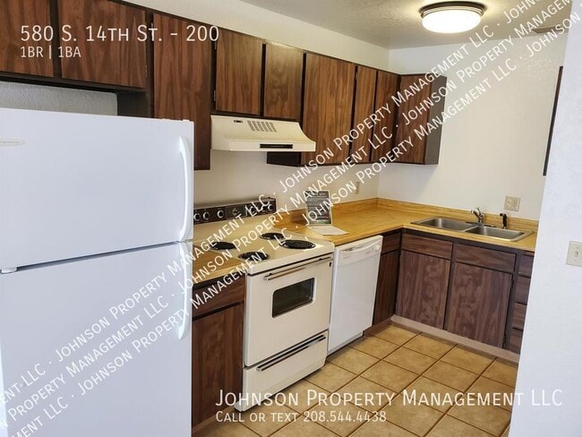 Building Photo - 580 S 14th St