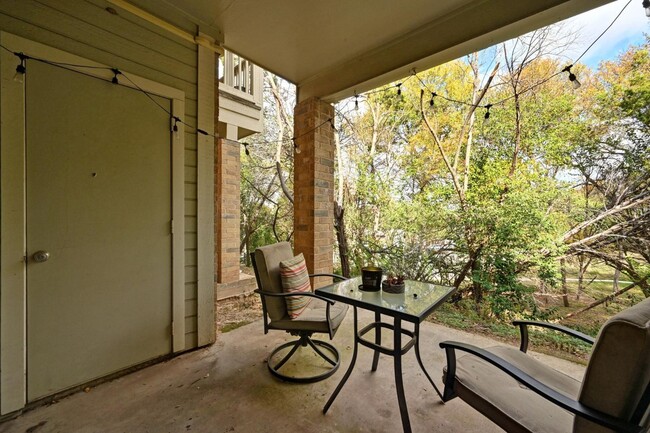 Building Photo - 2450 Wickersham Ln