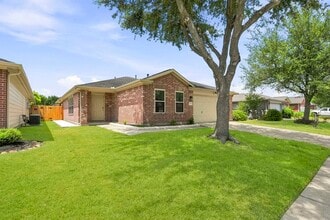 Building Photo - 13510 Gospel Way