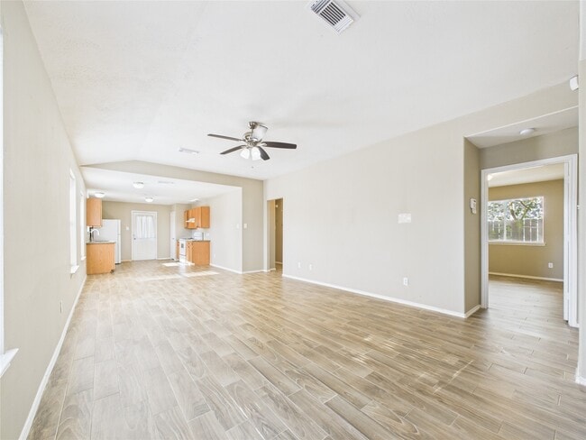 Building Photo - 3318 Field Manor Ln