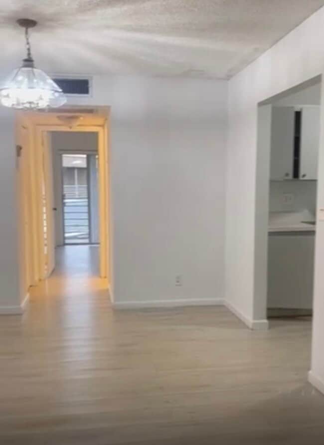 Building Photo - 2200 Springdale Blvd