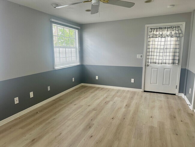 Building Photo - Charming 3 bedroom single family home for rent annually